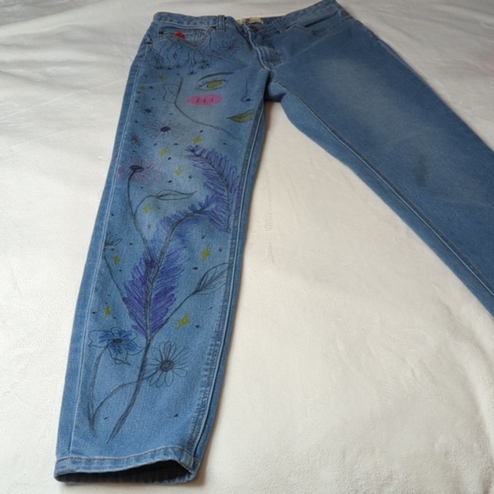 Red Jeans NYC Hand Painted Custom Artwork Denim Jeans Size 8